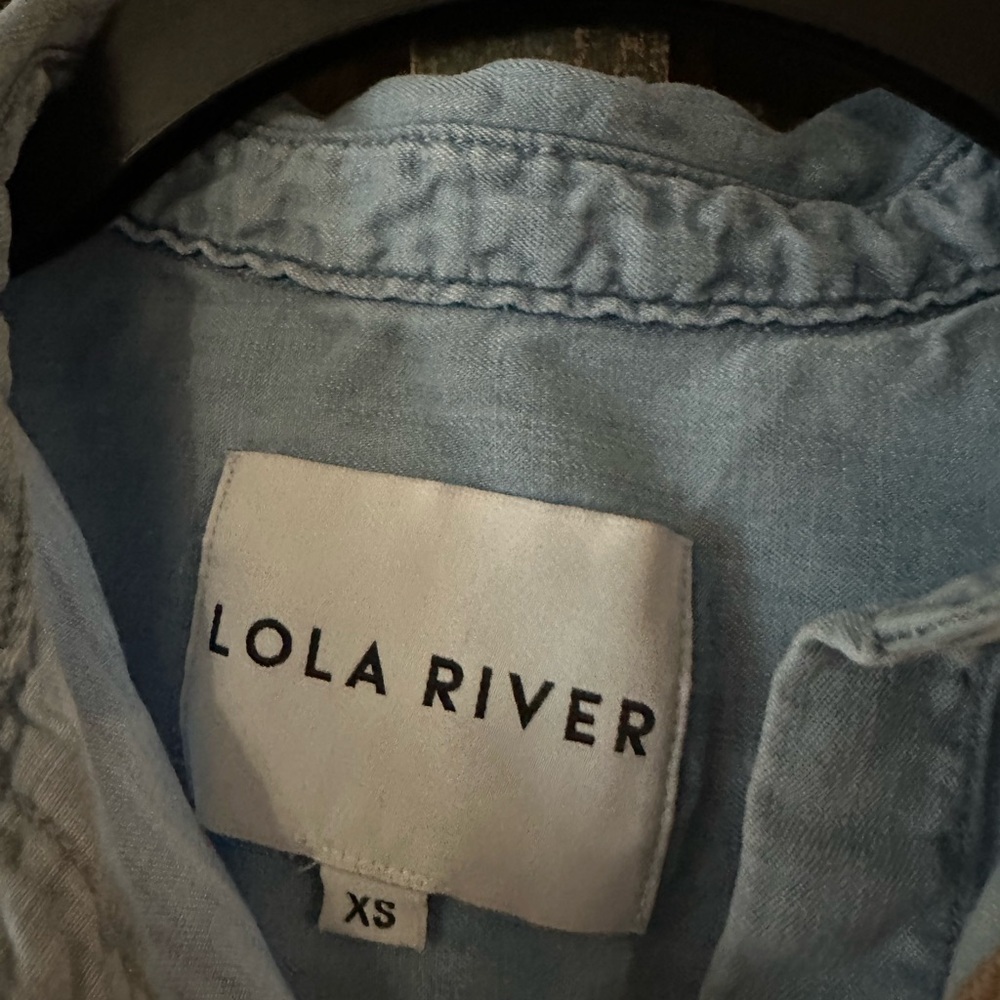 Lola River Light Blue Denim Button-Up Snap Shirt with Tie Waist Wild Horse Ranch - Picture 5 of 6